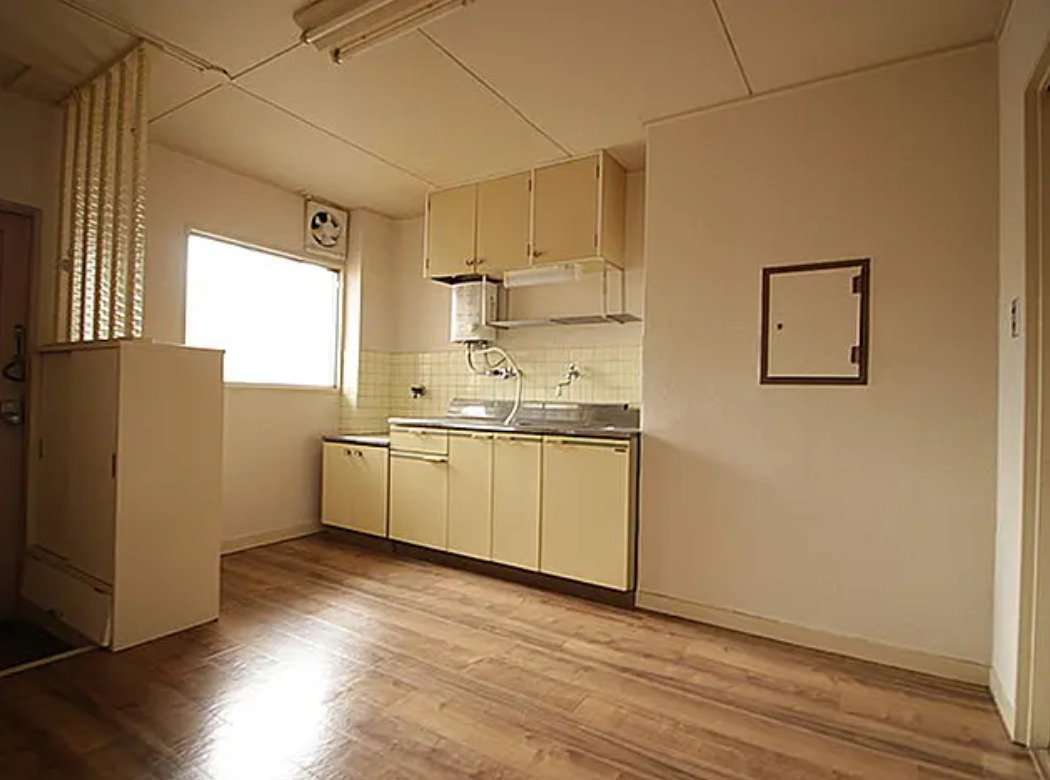 名古屋市北区清水3丁目　収益マンションのキッチン