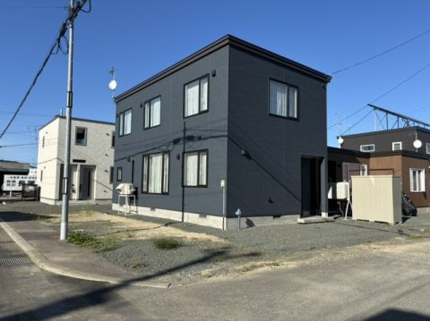 北見市西富町２丁目７番８号　新築戸建て
