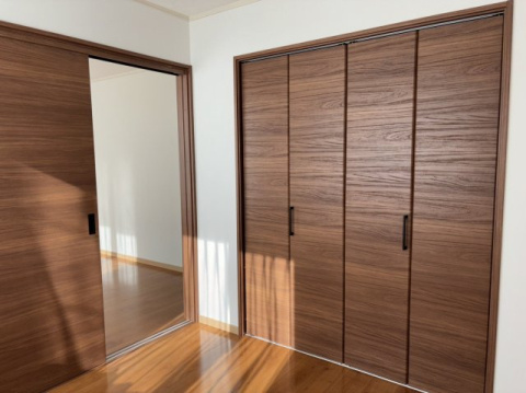 【洋室】 | 北見市西富町２丁目７番８号　新築戸建て