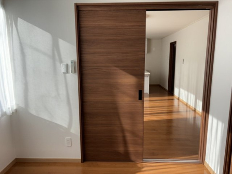 【洋室】 | 北見市西富町２丁目７番８号　新築戸建て