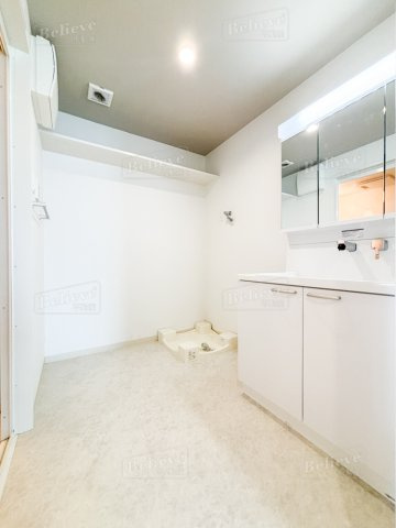 AZUR日吉町の内装