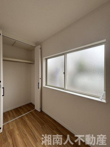 茅ケ崎市東海岸南4丁目　中古戸建の洋室|使い勝手のいい洋室です