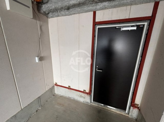 【玄関】 | NU長居公園 | NU長居公園　裏口