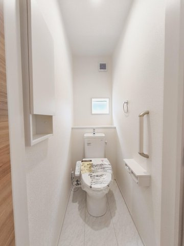 Blooming　Garden　行田市西新町2期のトイレ