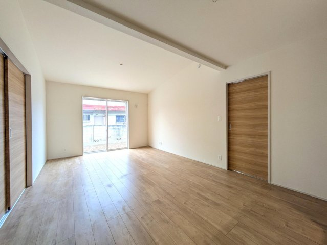 Blooming　Garden　行田市西新町2期の居間・リビング