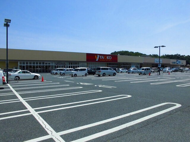 ルーチェ　カルマ　Ｂの周辺|ヤオコー足利八幡店まで900m