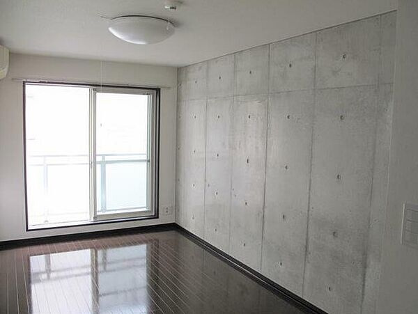 リガーレ上野池之端の居間・リビング