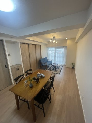 【居間・リビング】シャルマンコーポ野洲Ⅱ 