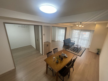 【居間・リビング】シャルマンコーポ野洲Ⅱ 