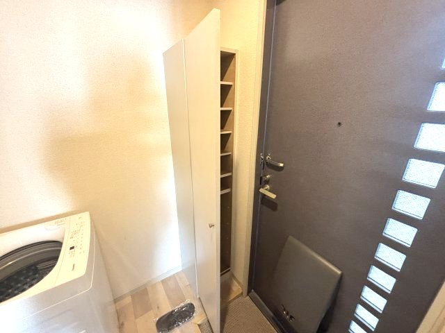 ブロスハイツ住吉本町の玄関