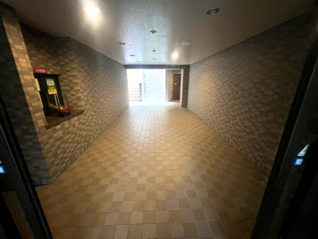 フォリア岡本のロビー