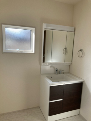 【洗面所】 | リーブルガーデン甲賀市甲南町深川２期 | 洗面