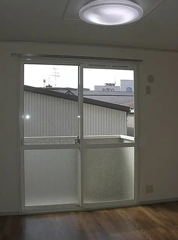 名古屋市港区春田野1丁目　収益マンションの洋室