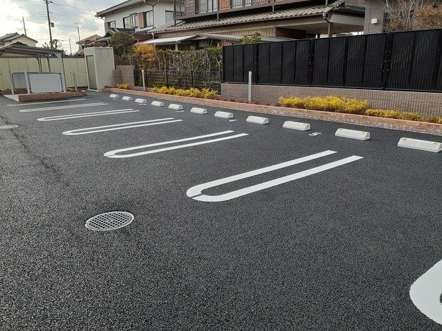 アリビオ　Ｓ　テラスの駐車場