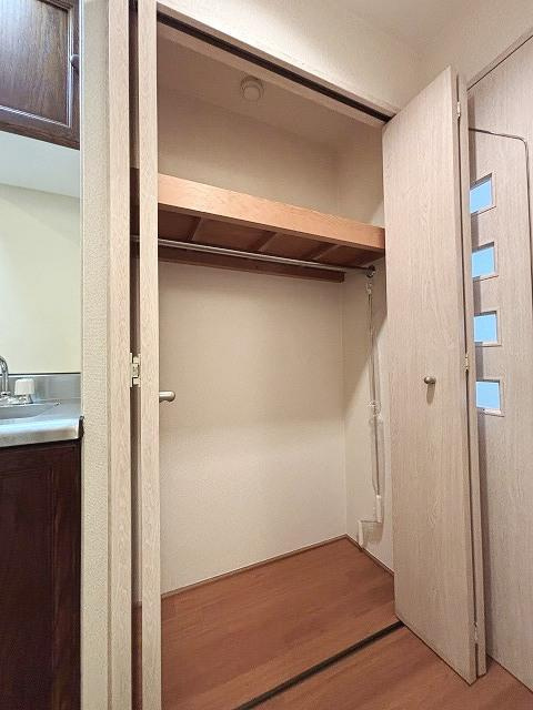 新品家具付きマンション薬院13B(KaGood福岡)の収納