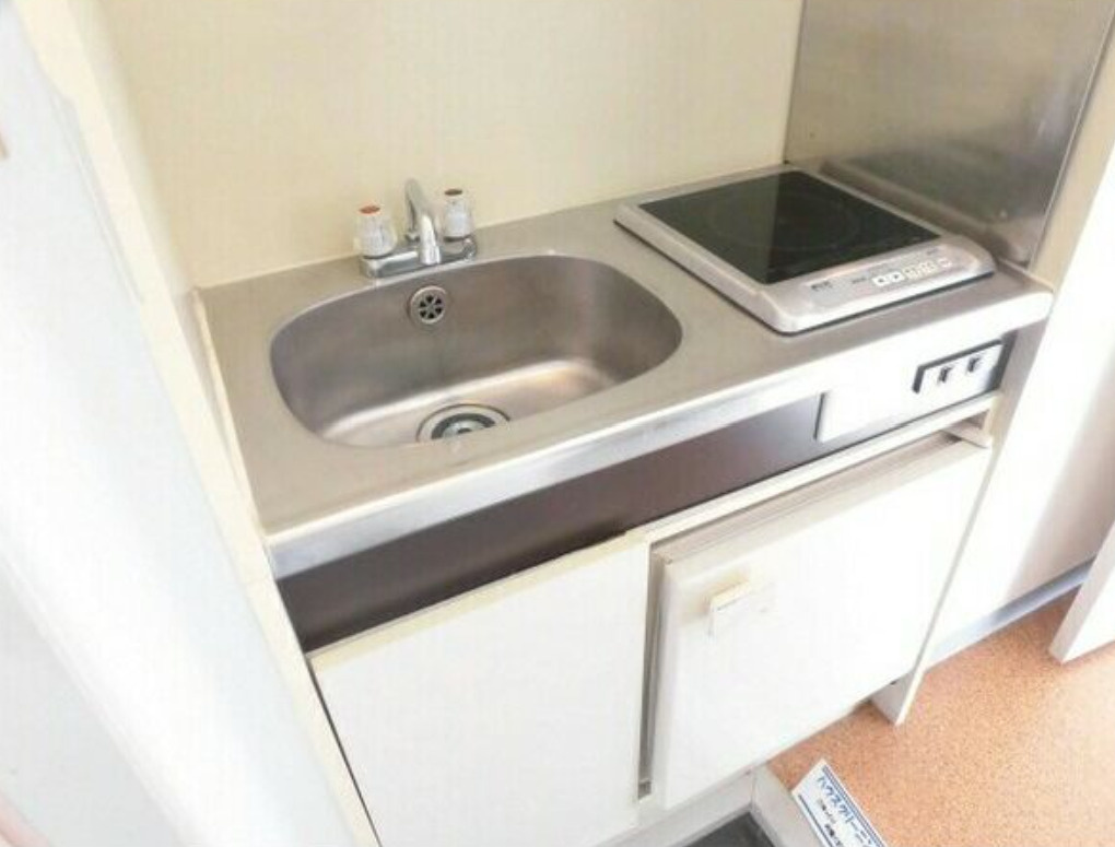 名古屋市昭和区花見通3丁目　収益マンションのキッチン