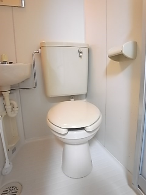 コーポクレドールのトイレ