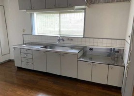 大津市真野５丁目の店舗一部のキッチン