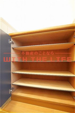 ディアコート【キャッシュバック対象物件】の収納|シューズボックスです

