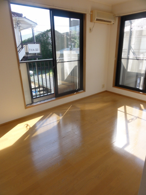 シティハイム ＳＴＡＧＥⅡの展望|２面採光の明るいお部屋