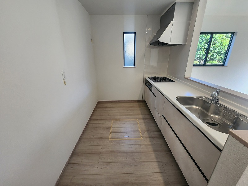 小牧市大字三ツ渕　新築戸建　B号棟のキッチン|お料理しやすいキッチンです