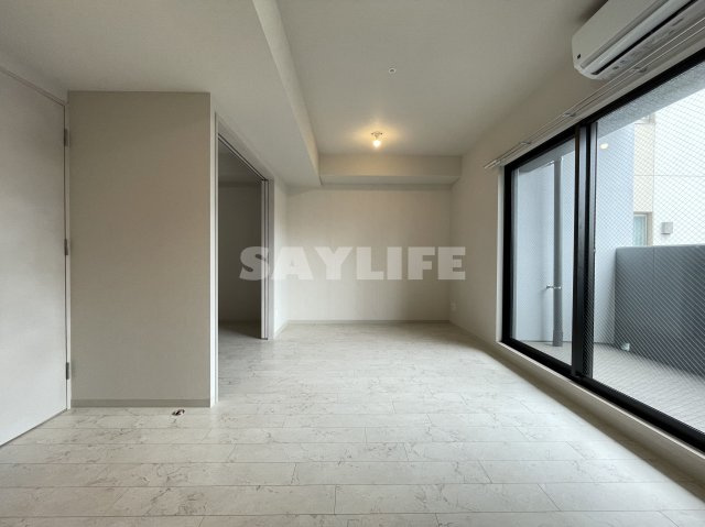 ブランシエスタ都島通の居間・リビング