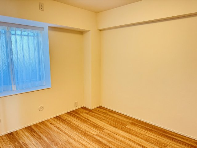 マイ・コート八王子北野の寝室|～6.0帖の主寝室です～