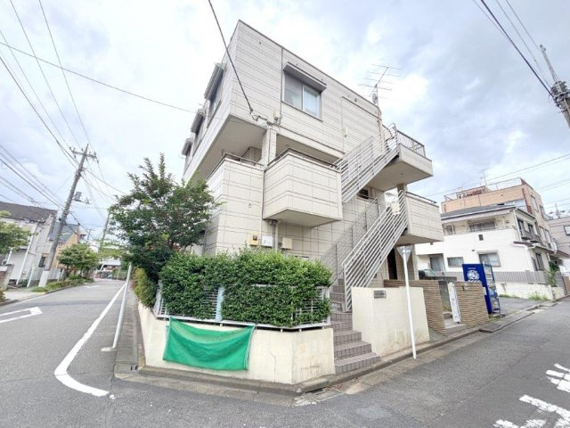 セザール東松原の外観