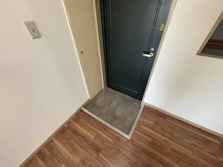 シティコーポ橋の内の玄関
