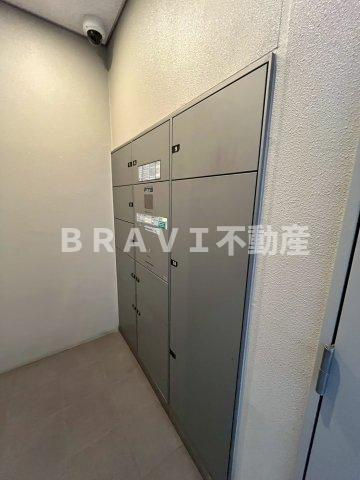 プレサンス北浜ラ・フェスタ　BRAVI不動産のその他共用部分|【プレサンス北浜ラ・フェスタ】宅配ボックスです