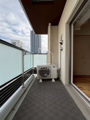 スプランディッド淀屋橋DUEのバルコニー