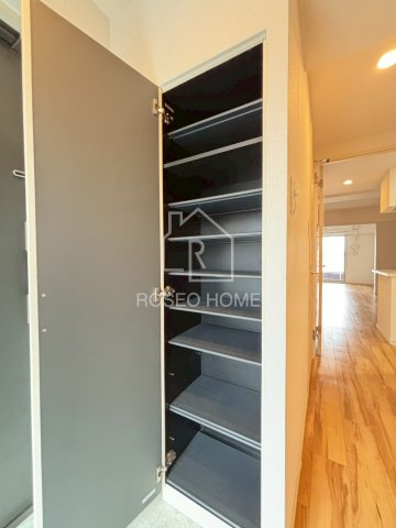 スプランディッド淀屋橋DUEの収納