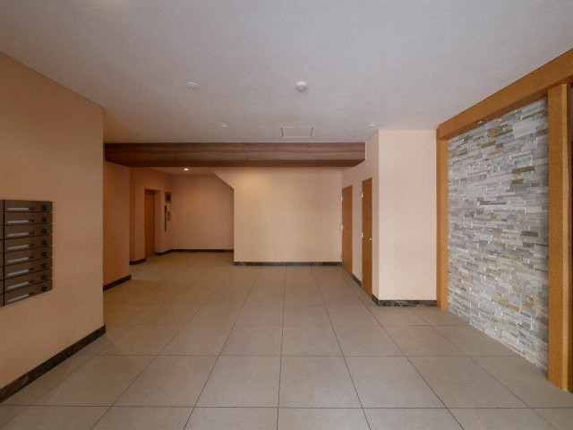 Ｌ－ＦＬＯＲＡ此花（エルフローラ）のロビー