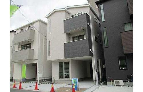 庚午中１丁目の新築一戸建て３号棟の外観|(3)庚午小学校・庚午中学校徒歩圏内でお子様を近くに感じられます☆