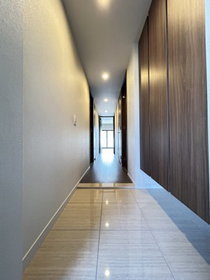 【玄関】 | ワコーレシティ神戸元町