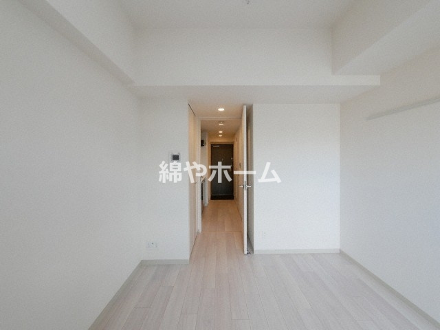 ファステート大阪上本町ソーレの寝室|広々とした洋室です