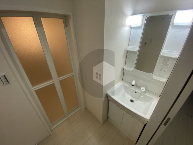 SMILEハイツ鴻池の洗面所