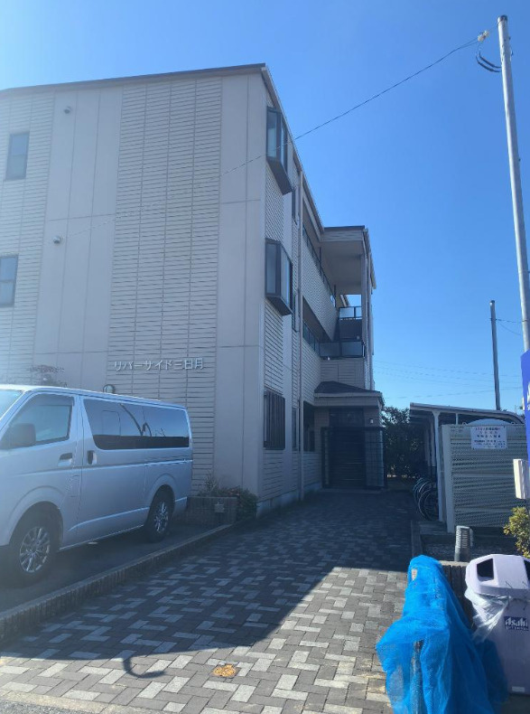 名古屋市中川区一色新町3丁目　収益マンションの外観