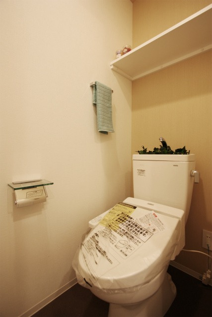 REIOS谷町（レイオス谷町）　BRAVI不動産のトイレ|【レイオス谷町】シンプルで使いやすいトイレです