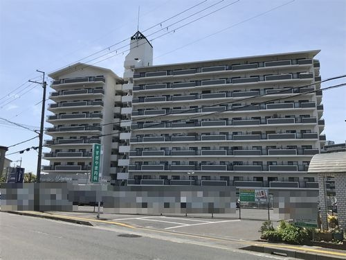 シャルマンコーポ野洲IIの外観