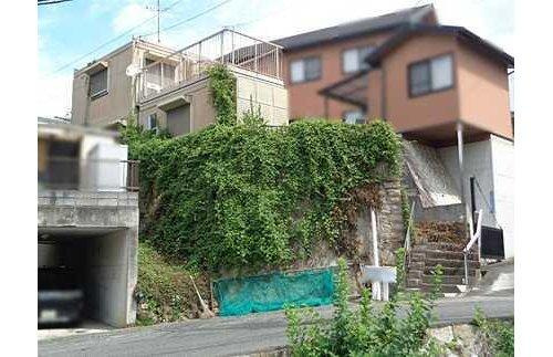 安芸郡坂町植田３丁目の外観|広々とした敷地面積約９８坪の古民家付きの土地◎解体更地渡しも可能♪