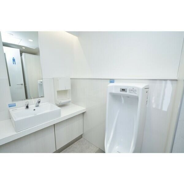 若杉西梅田ビルのトイレ