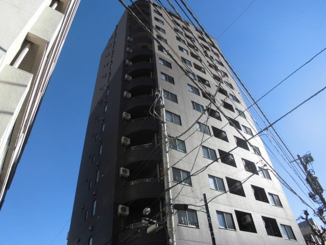 レジデンシャルステートタワー南千住の外観