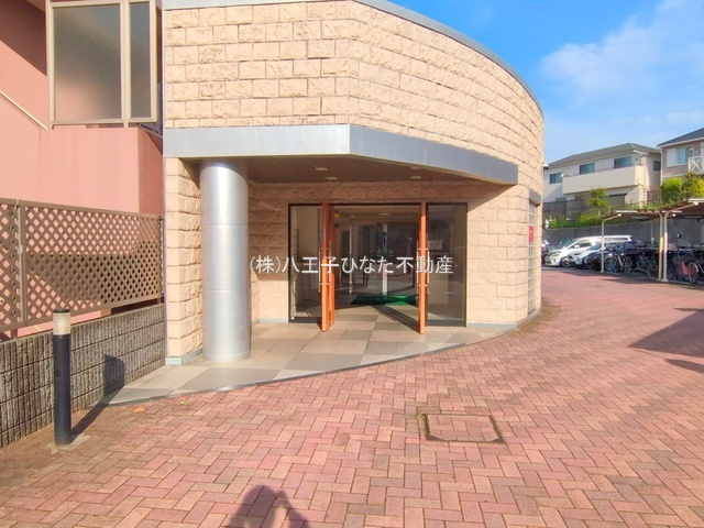 『八王子市マンション』マイキャッスル椚田【仲介手数料無料】　八王子市椚田町521-6のエントランス|～仲介手数料無料☆八王子ひなた不動産～マイキャッスル椚田