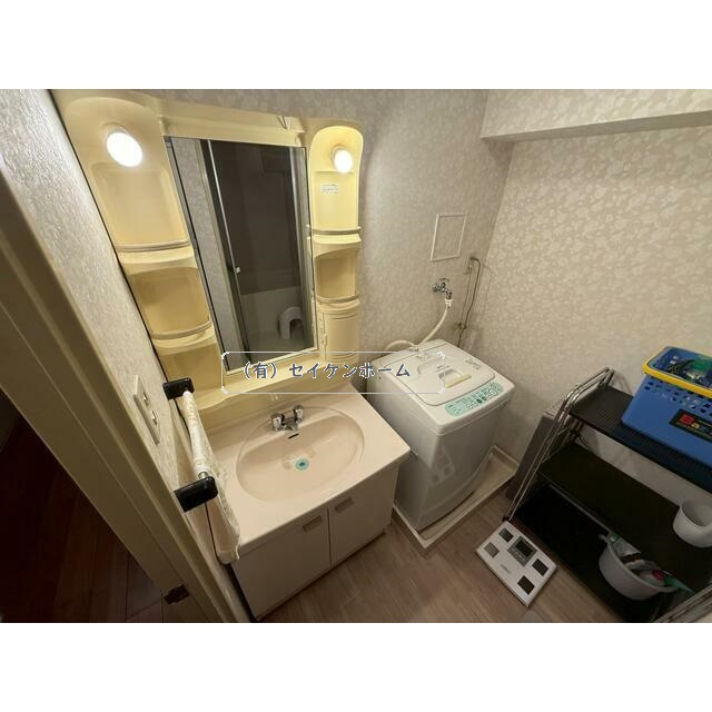 ライフプラザ熊谷の独立洗面台