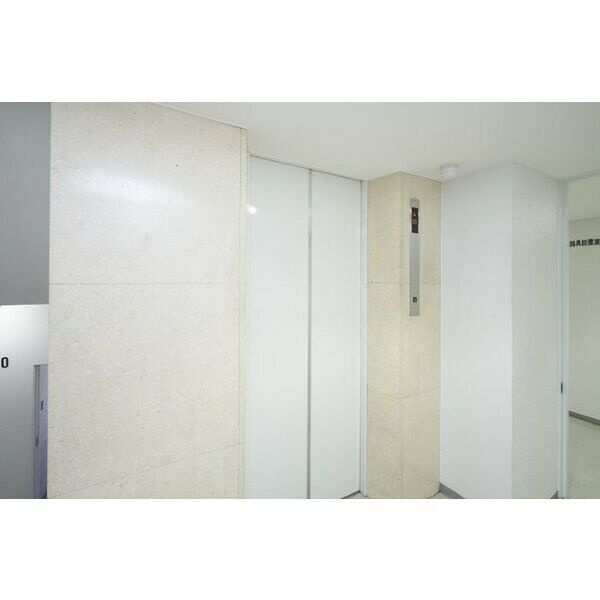 大阪市都島区東野田町１丁目の事務所のロビー