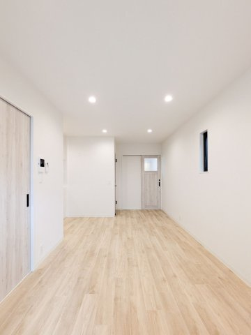 グランリオ百年橋の居間・リビング