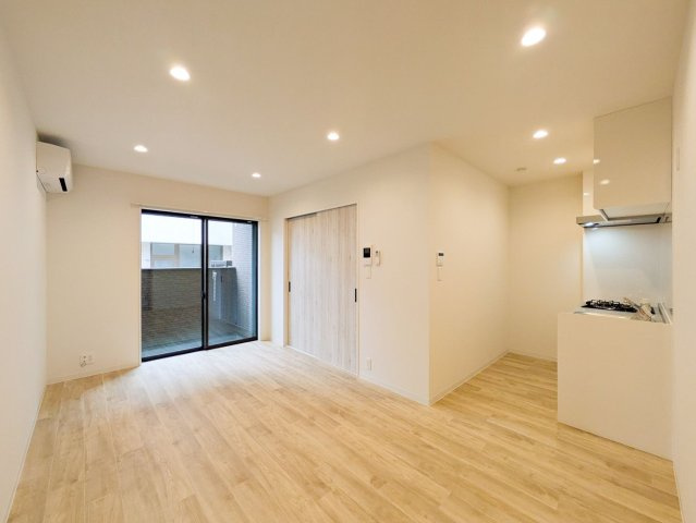 グランリオ百年橋の居間・リビング