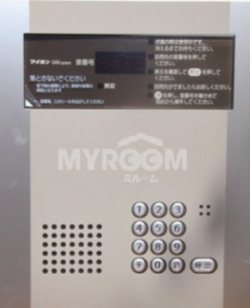 アーバンプレイス牛込柳町のエントランス