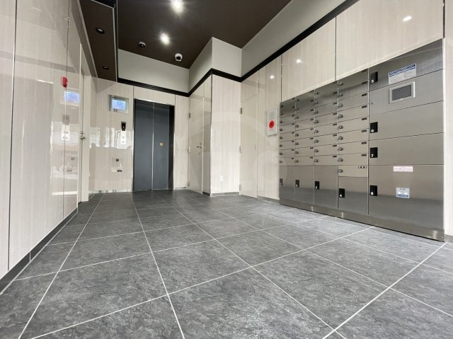 フォーリアライズ難波南ファーロのロビー|フォーリアライズ難波南ファーロ　ロビー